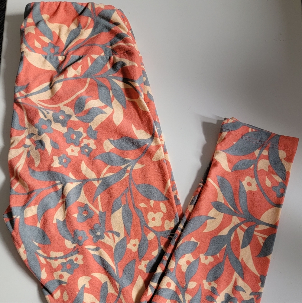 LuLaRoe leggings